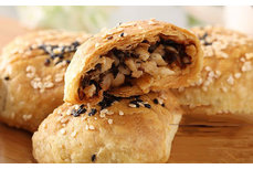 2018國慶假期高速上對兩面金黃的金華酥餅毫無抵抗力！