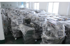 月餅機(jī)多少錢一臺？月餅包餡機(jī)價格。