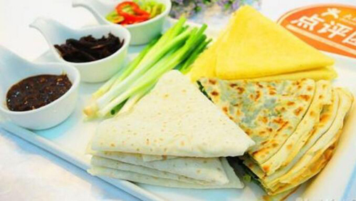 清明時節(jié)吃什么-大蔥和蛋餅